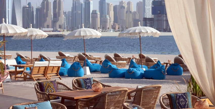 Dog-Friendly-Restaurant-in-Palm-Jumeirah