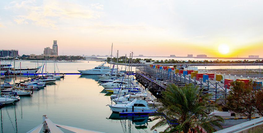 Al Hamra Marina & Yacht Club