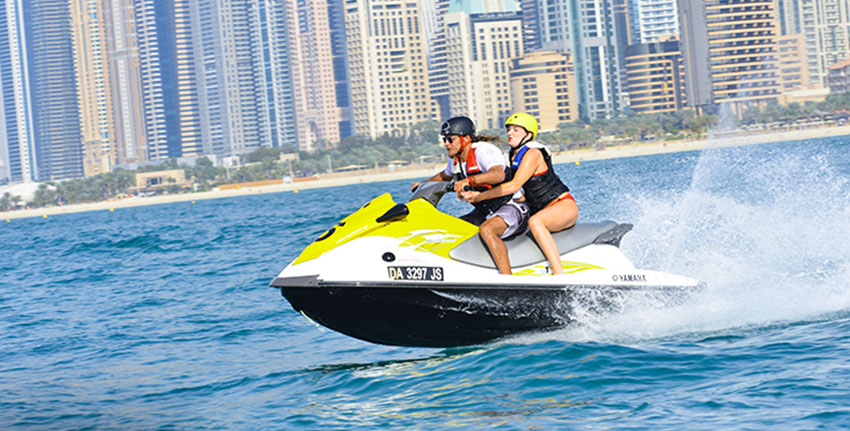 Jet-Skiing-at-Kite-Beach-Dubai