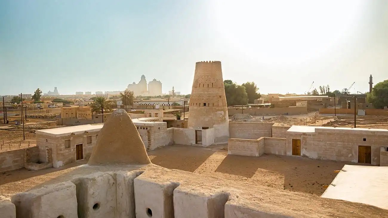 Al Jazirah Al Hamra Day Trip from Dubai Guide