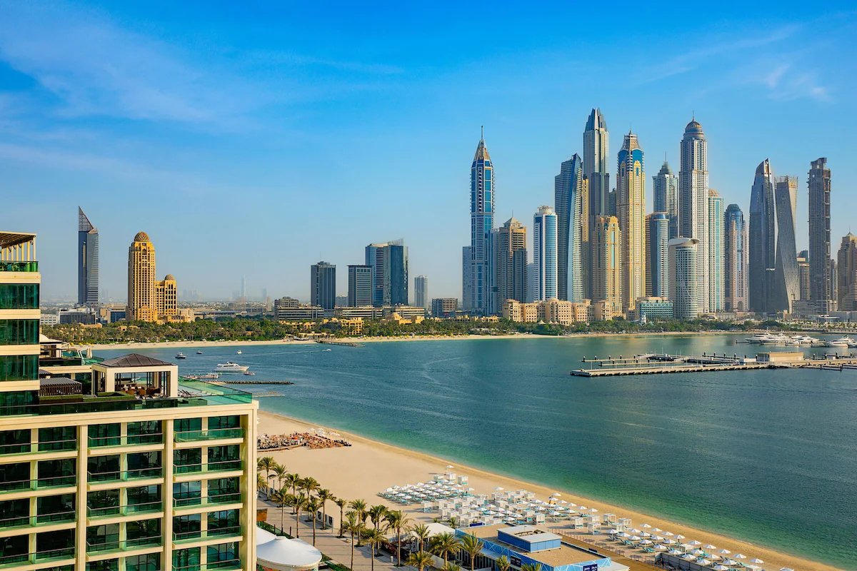 Best Areas to Stay in Dubai for Beach Lovers