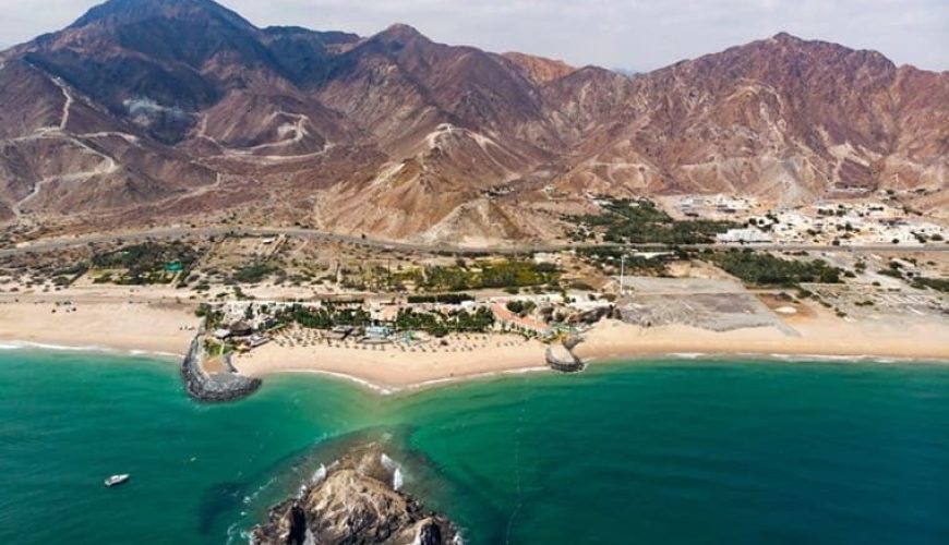Dibba Day Trip from Dubai: Al Aqah & Snoopy Island