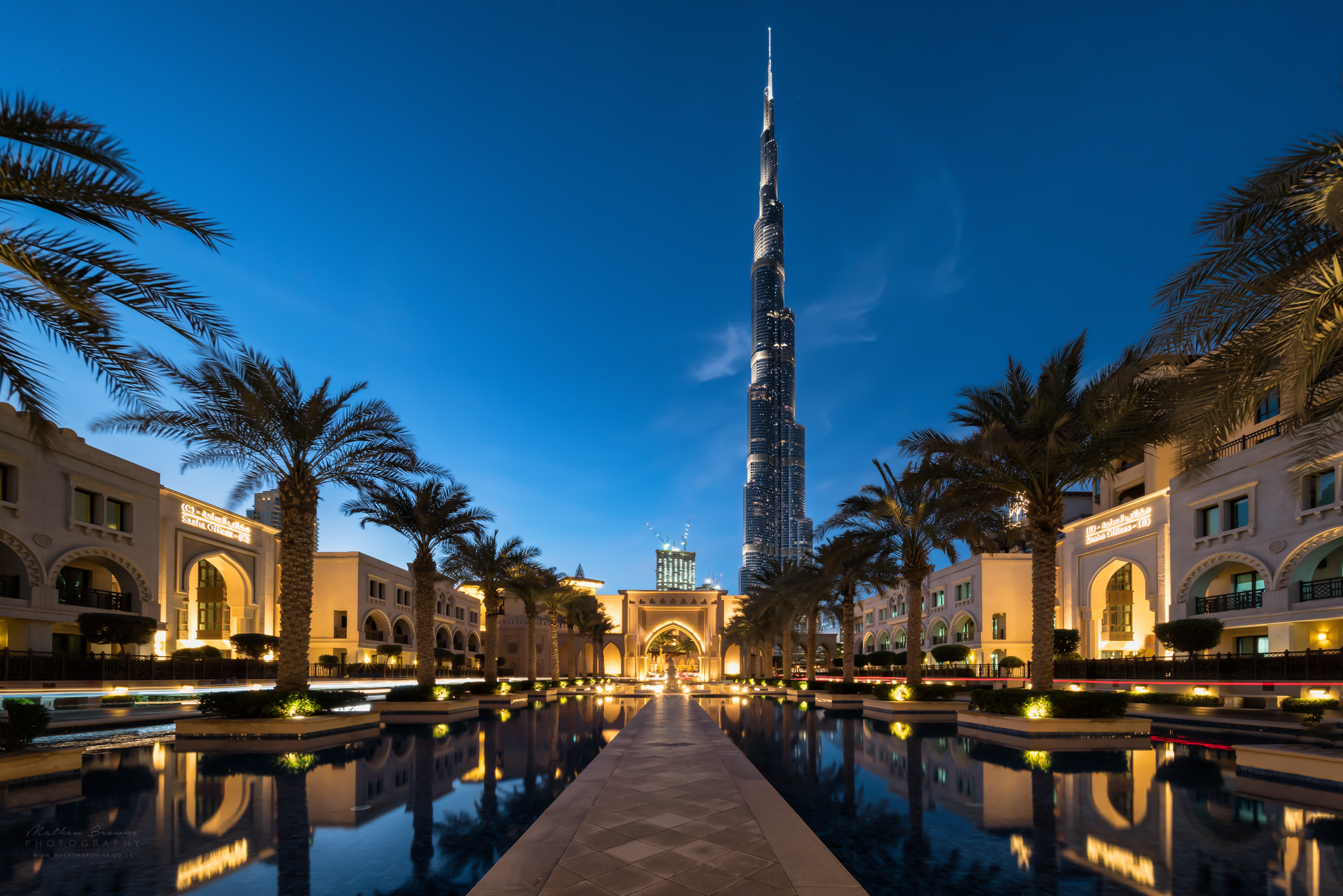Palace Downtown low-rise Arabian-style hotel beside Burj Lake