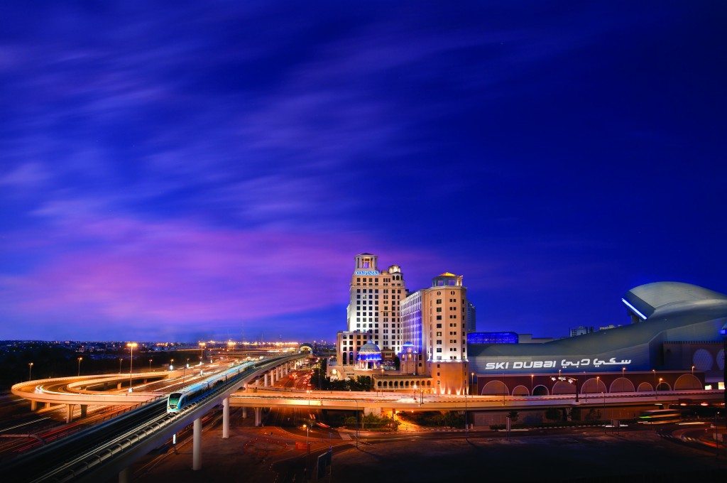 Kempinski Hotel Mall of the Emirates with the Ski Dubai slope behind it