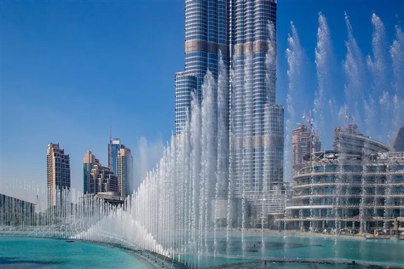 The Burj Khalifa and Dubai Mall lake photographed on a clear day